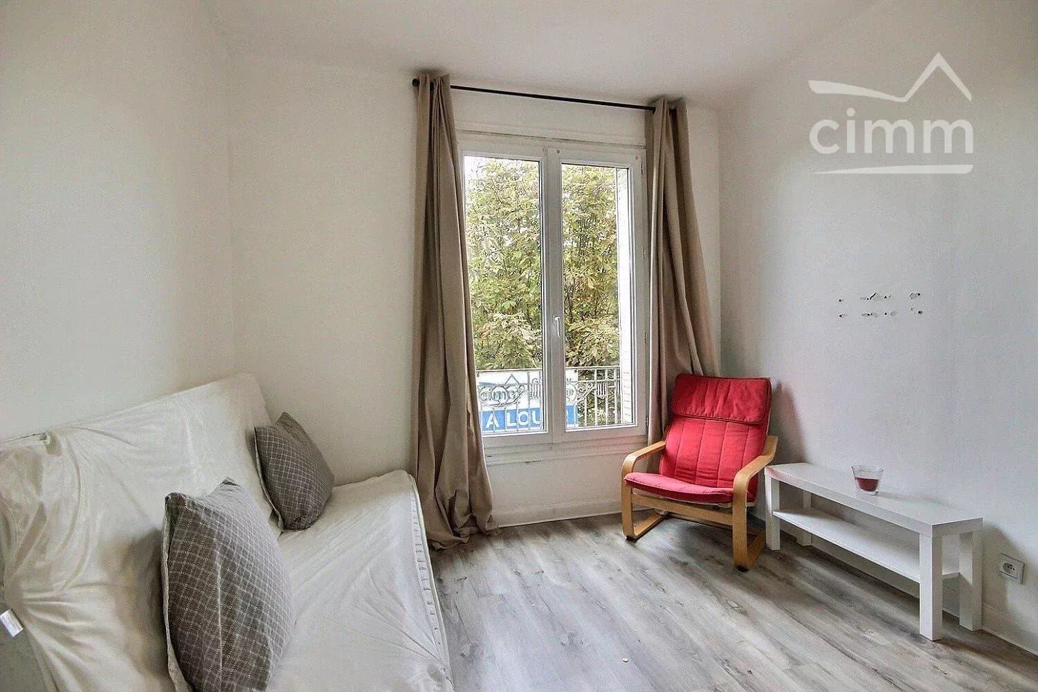 A LOUER STUDIO - Miniature 2