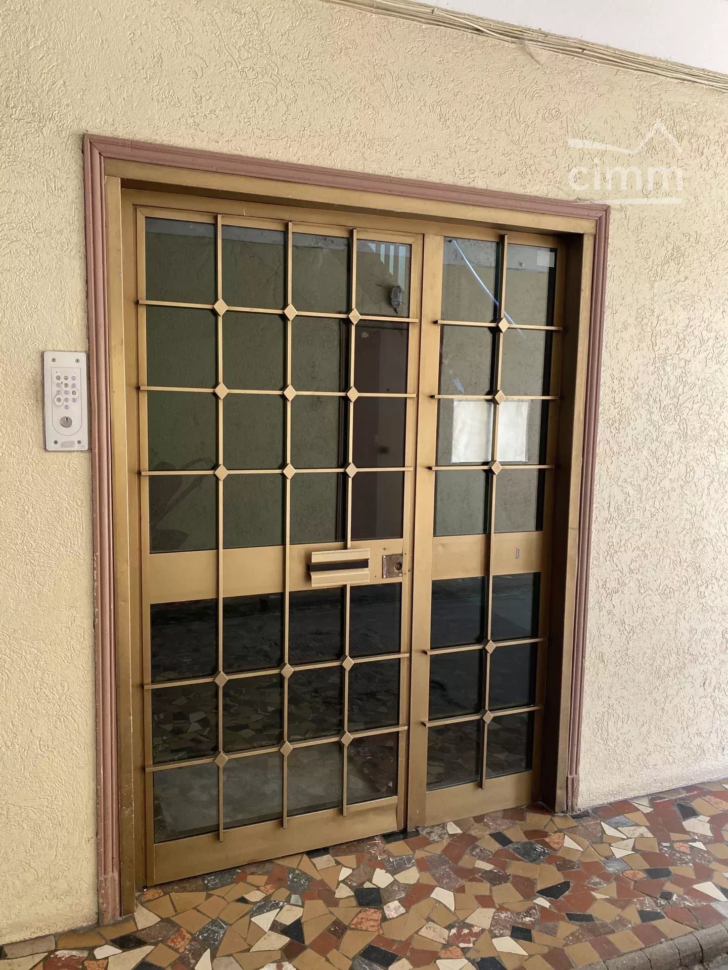 A LOUER STUDIO - Miniature 3