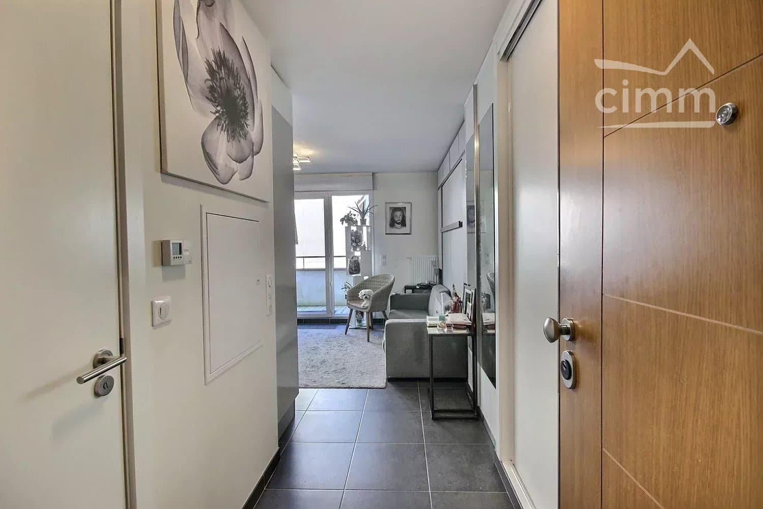 A VENDRE STUDIO A NOISY LE GRAND - Miniature 4