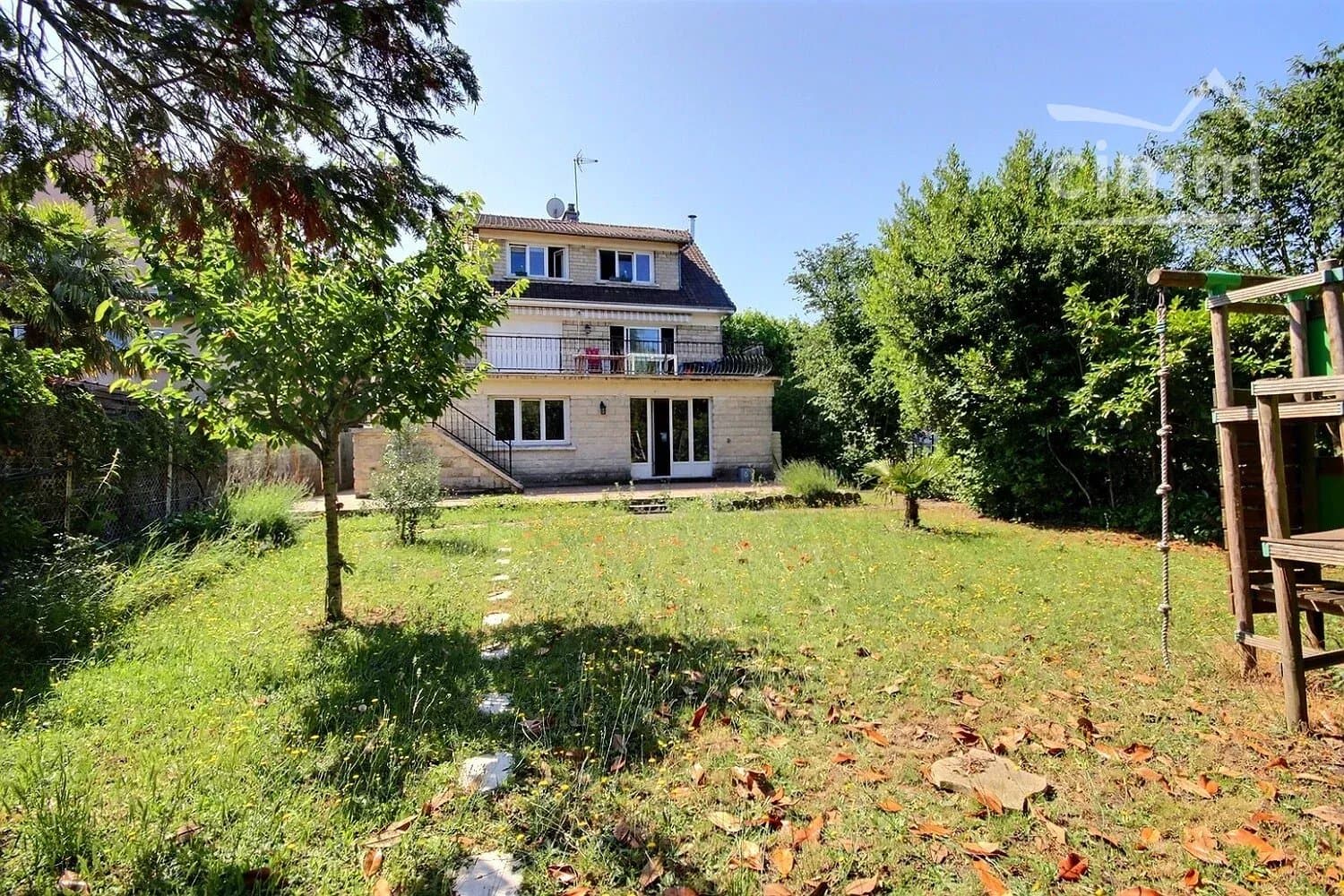 Maison 9 pièces - Maison de 135m² à Rosny-sous-Bois