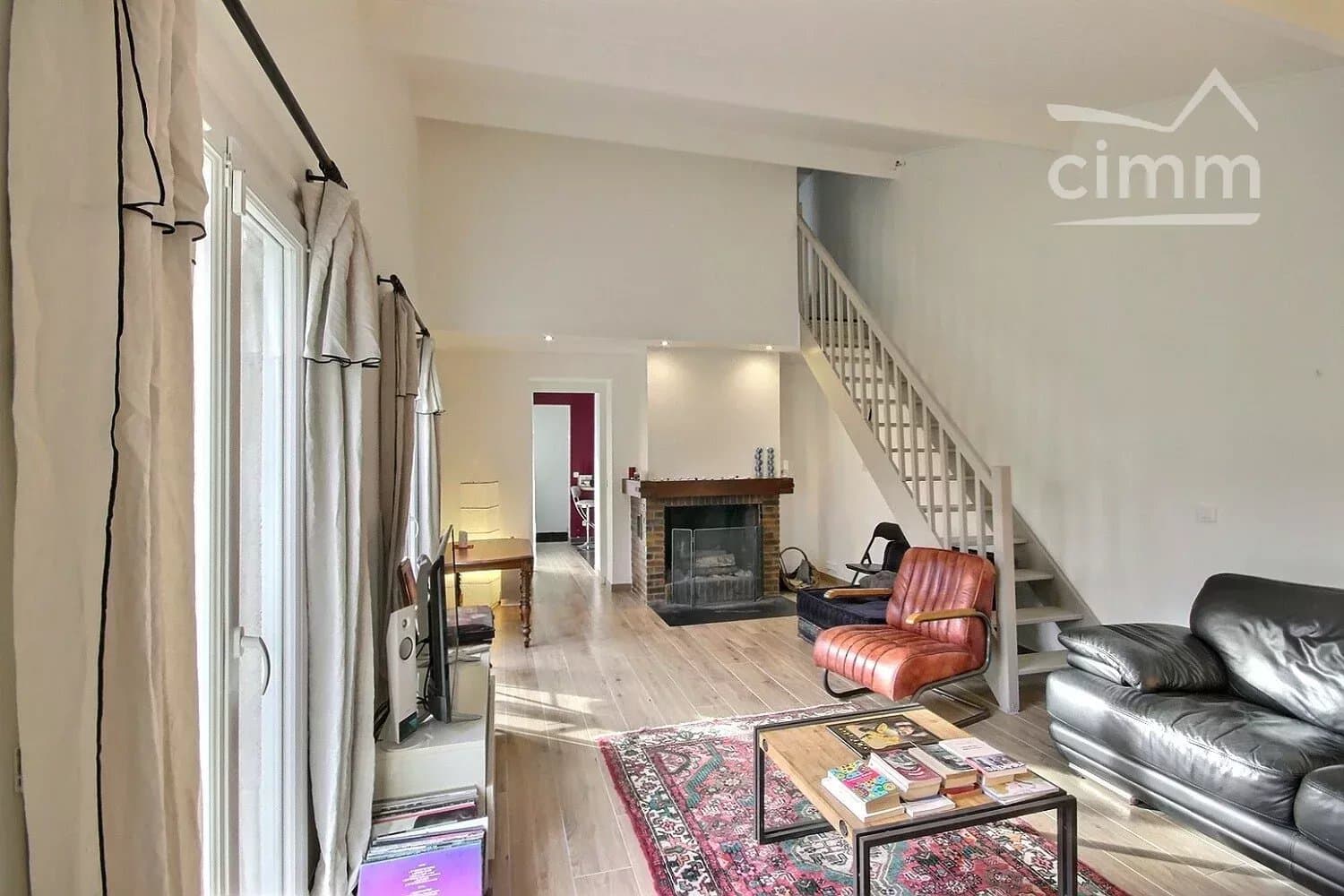 A VENDRE MAISON DE 4 PIECES A CHAMPS SUR MARNE - Photo 1 - Maison